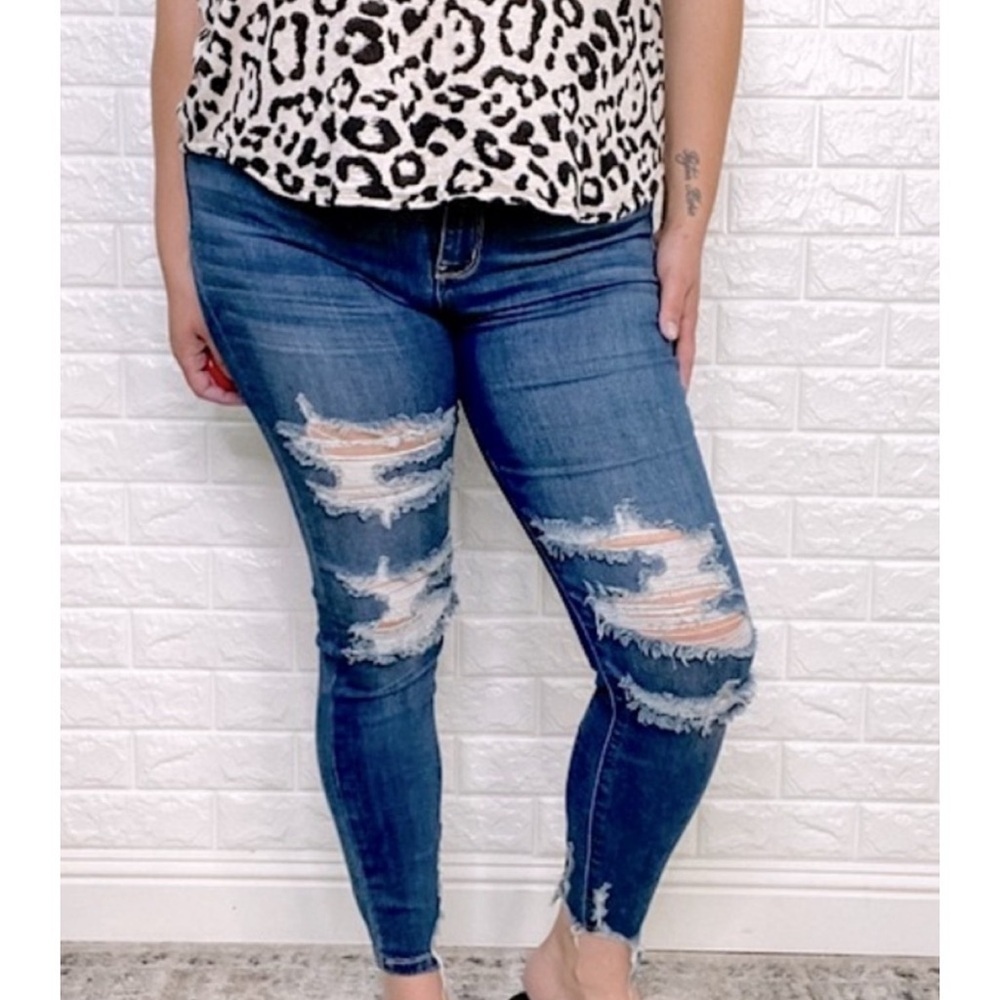 Judy Blue distressed skinny fit jeans